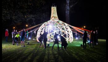 Vietējā luminiscence: spīdot gaismu tuvumā esošajos brīnumos