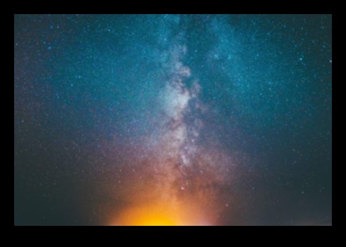 Meteoroīdu mistika: ceļojums pa mīklaino atlūzu kosmosu