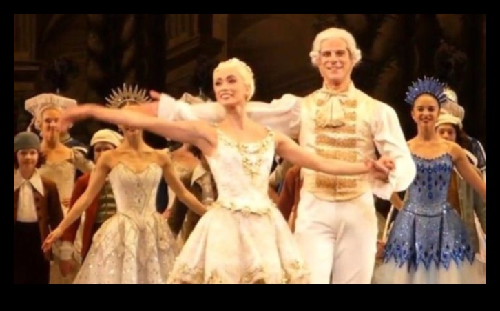 Zvaigžņu balets: Dejojošās lodes orbītas debesu teātrī