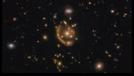 Gravitācijas lēca: izkropļojumi kosmiskajā uztverē