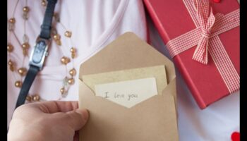 Valdzinoši savienojumi: īpašu dāvanu ideju atklāšana